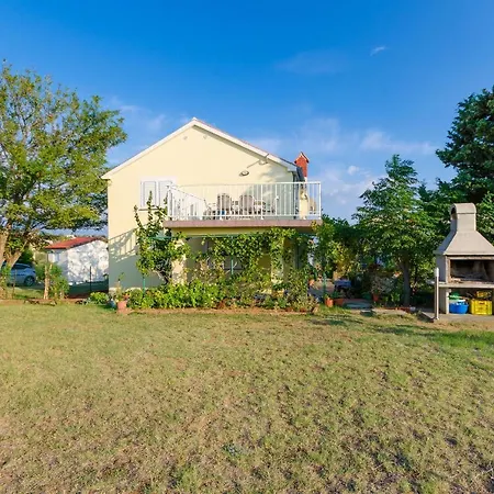 Apartment Ankica Lopar